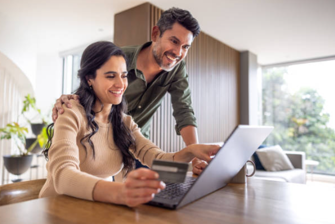 AI Face Swap in Advertising: Putting Your Brand Spokesperson Into Any Scene